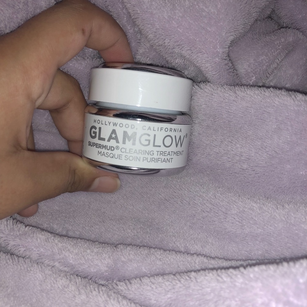 NEVER USED GLAMGLOW supermud clearing treatment